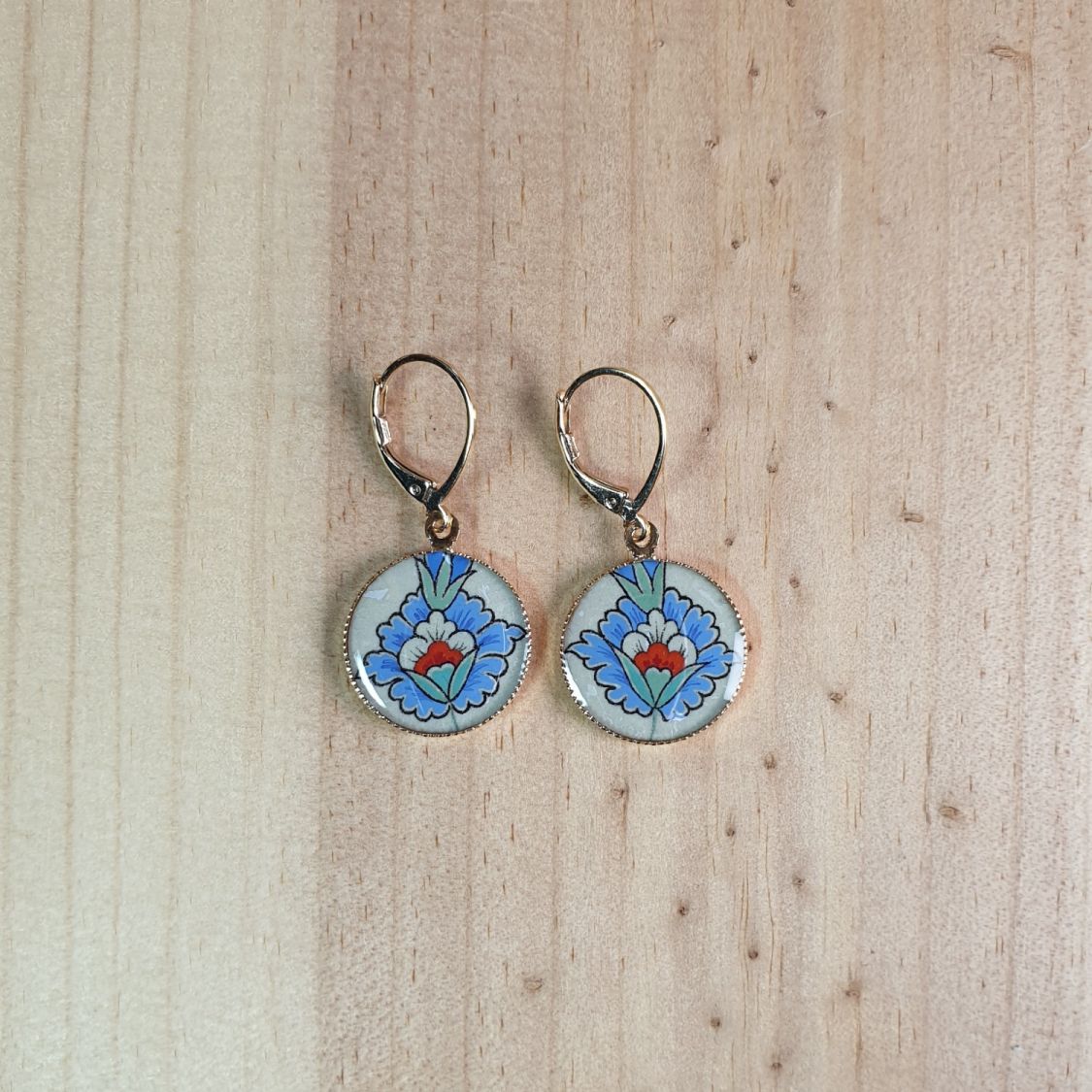 Pendientes flor oriental azul